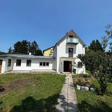 Central-Vintage Villa With Free Parking And 5Min Walk To Metro Wiedeń Zewnętrze zdjęcie