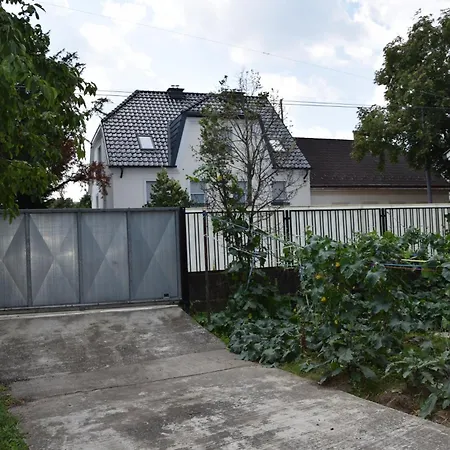 Central-Vintage Villa With Free Parking And 5Min Walk To Metro Wiedeń Zewnętrze zdjęcie